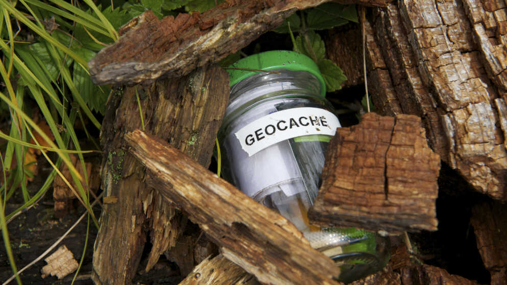 Geocashing